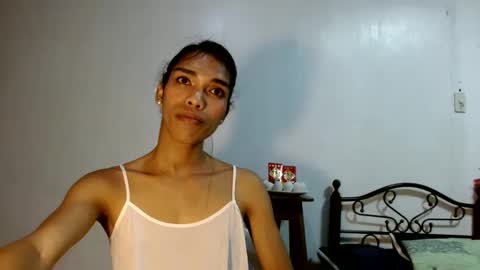 SENORITA online show from 12/31/24, 06:24