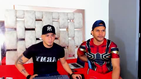 Angel And Cris online show from 09/11/25, 12:27