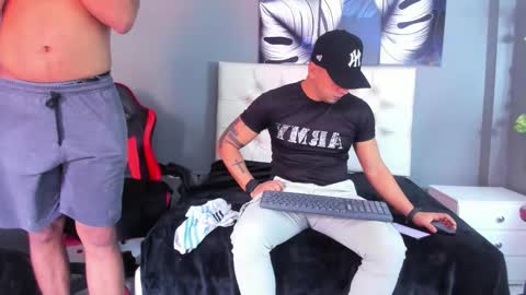 Angel And Cris online show from 09/27/25, 12:43