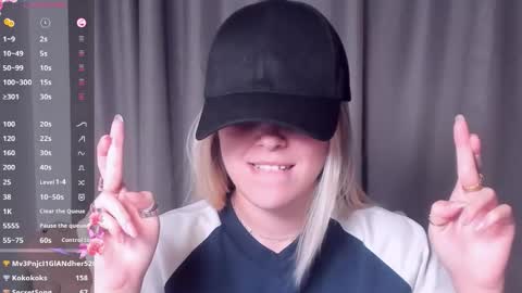 Darsi Anty online show from 09/27/25, 05:51