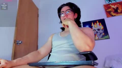 Snapshot of angelbennet_ chatting on 11/02/25, 10:23 Angel Bennet online show from 11/02/25, 10:23