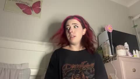 venellope888 online show from 02/05/25, 11:55