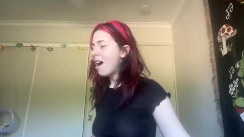 venellope888 online show from 02/11/25, 05:37