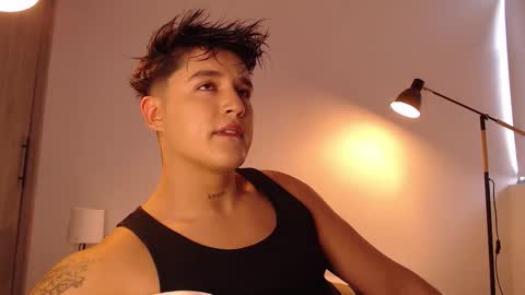 Snapshot of angelcossio chatting on 12/02/25, 07:42 Angel online show from 12/02/25, 07:42