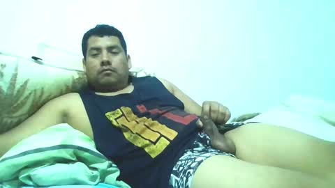 Snapshot of angeldavid90 chatting on 09/17/25, 11:06 angeldavid90 online show from 09/17/25, 11:06