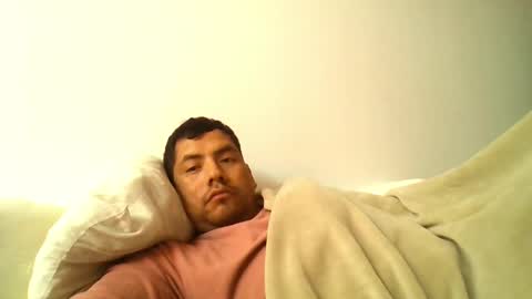 Snapshot of angeldavid90 chatting on 10/18/25, 01:34 angeldavid90 online show from 10/18/25, 01:34