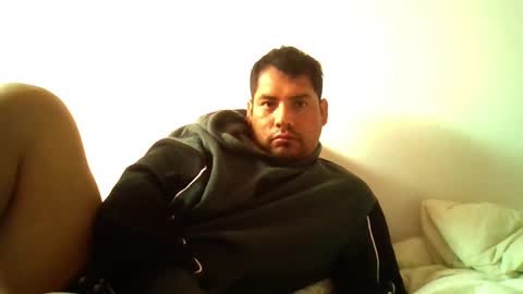 Snapshot of angeldavid90 chatting on 10/21/25, 02:07 angeldavid90 online show from 10/21/25, 02:07