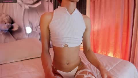 Snapshot of angeldoll_1 chatting on 05/19/26, 05:14 Angel Doll online show from 05/19/26, 05:14