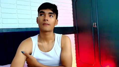 AngelduzZzt online show from 10/21/25, 12:39