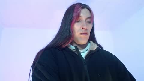 angele online show from 09/25/25, 02:37