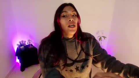 angele online show from 06/09/26, 10:10