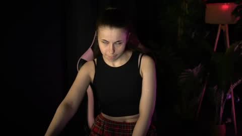 Angel online show from 07/13/26, 11:35