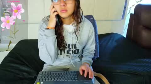 angel online show from 06/12/26, 01:21