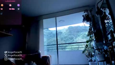 . online show from 09/20/25, 10:11