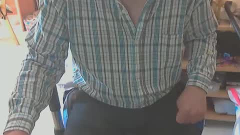 Snapshot of angelgarcia269 chatting on 09/29/25, 12:10 angelgarcia269 online show from 09/29/25, 12:10