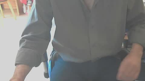 Snapshot of angelgarcia269 chatting on 10/20/25, 11:21 angelgarcia269 online show from 10/20/25, 11:21