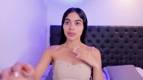 Angeli online show from 09/19/25, 11:00