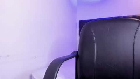 Angeli online show from 09/20/25, 12:50