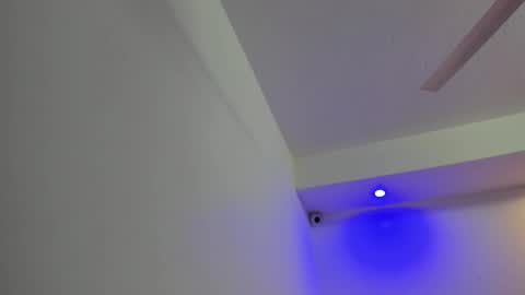 Angeli online show from 10/29/25, 10:39