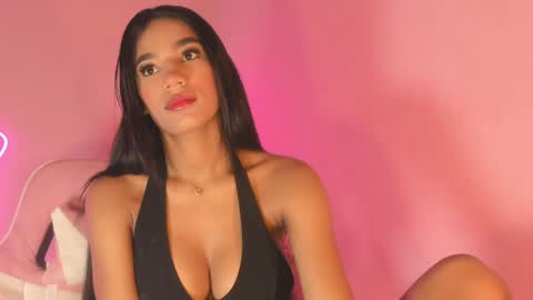 Carolina online show from 12/31/24, 01:04