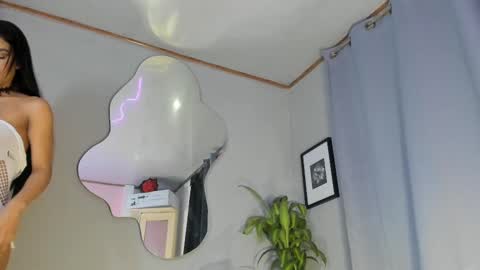 Carolina online show from 10/03/25, 12:18