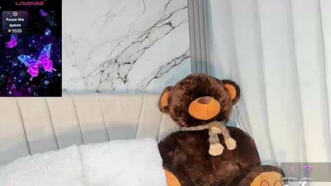 Carolina online show from 10/05/25, 12:09