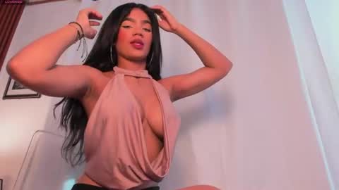 Snapshot of angeli_sexi chatting on 06/13/26, 12:41 Carolina online show from 06/13/26, 12:41