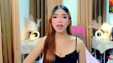 MISS PAU online show from 10/24/25, 02:30