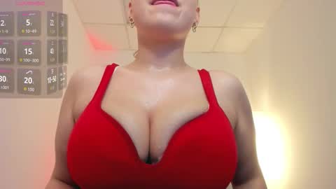 Snapshot of angelic_coy chatting on 03/30/26, 03:57 Angelic beauty online show from 03/30/26, 03:57