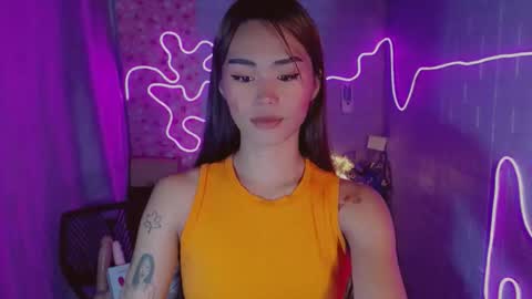 Snapshot of angelic_sex chatting on 05/26/26, 09:33 Angelica online show from 05/26/26, 09:33