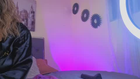 Snapshot of angelica_bouvier chatting on 07/07/26, 07:23 C A L L M E A N G E L online show from 07/07/26, 07:23