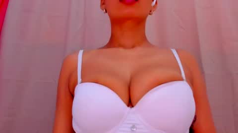 angelica_hot19 online show from 06/26/26, 02:21