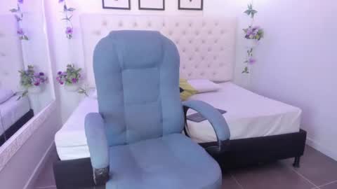 angelica_rolon online show from 06/17/26, 08:10