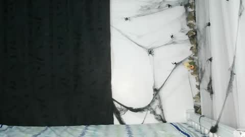 angelica gomez online show from 11/02/25, 04:04