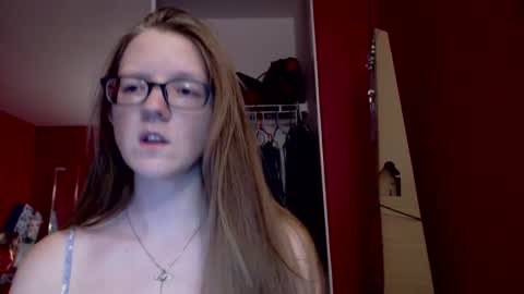 Snapshot of angelicangel3 chatting on 09/14/25, 05:39 AngelicAngel online show from 09/14/25, 05:39