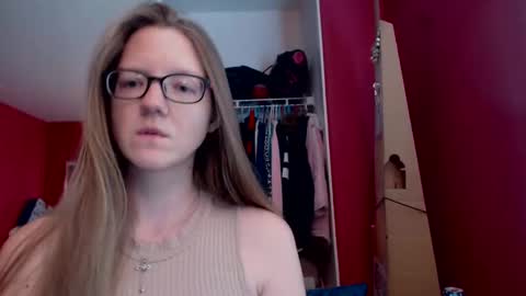 Snapshot of angelicangel3 chatting on 10/30/25, 05:13 AngelicAngel online show from 10/30/25, 05:13