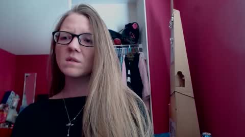 Snapshot of angelicangel3 chatting on 11/05/25, 08:53 AngelicAngel online show from 11/05/25, 08:53