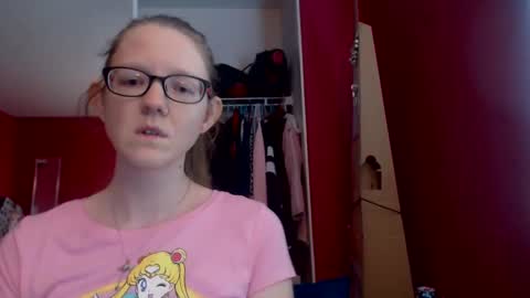 Snapshot of angelicangel3 chatting on 11/10/25, 04:39 AngelicAngel online show from 11/10/25, 04:39