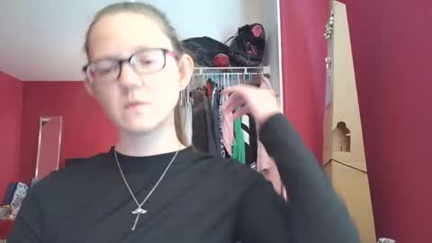 Snapshot of angelicangel3 chatting on 12/03/25, 06:06 AngelicAngel online show from 12/03/25, 06:06