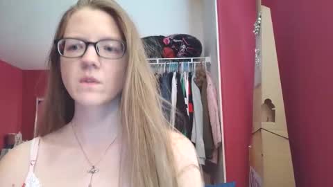 AngelicAngel online show from 05/19/26, 05:52