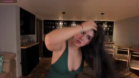 Snapshot of angelicavega_ chatting on 10/28/25, 06:54 Angelica Vega online show from 10/28/25, 06:54