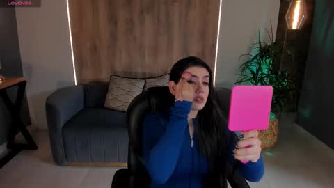 Snapshot of angelicavega_ chatting on 10/29/25, 07:15 Angelica Vega online show from 10/29/25, 07:15