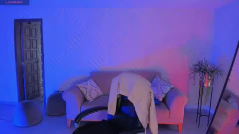 Snapshot of angelicavega_ chatting on 11/11/25, 07:25 Angelica Vega online show from 11/11/25, 07:25