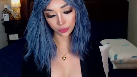 MS. AMALIA online show from 01/27/25, 09:55