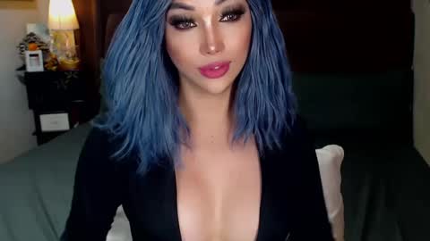 MS. AMALIA online show from 02/14/25, 10:49