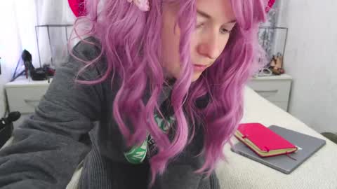 Angelika Rouge online show from 03/03/26, 12:22