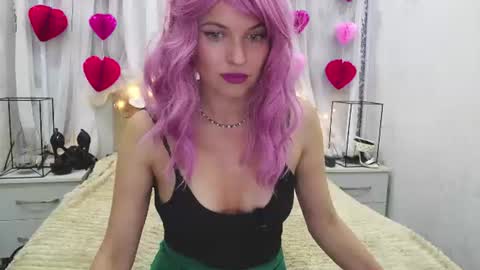 Angelika Rouge online show from 06/17/26, 03:46