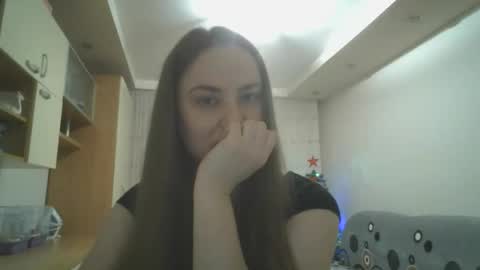 Angelina 26 online show from 11/30/25, 04:44