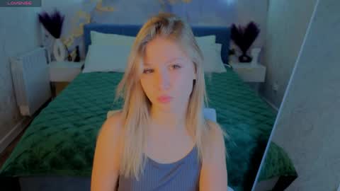 Angelina online show from 05/19/26, 01:00