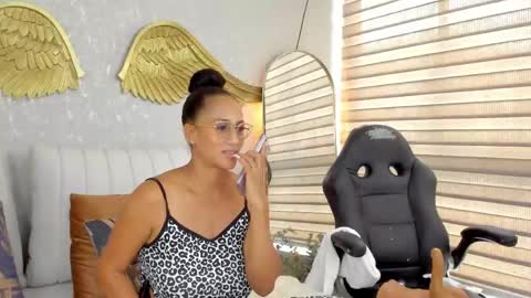 Angelina online show from 05/31/26, 07:04